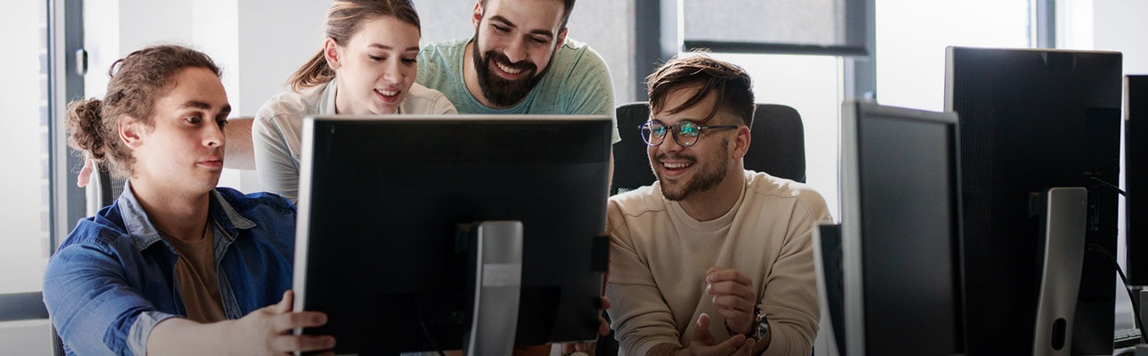 how manage software development